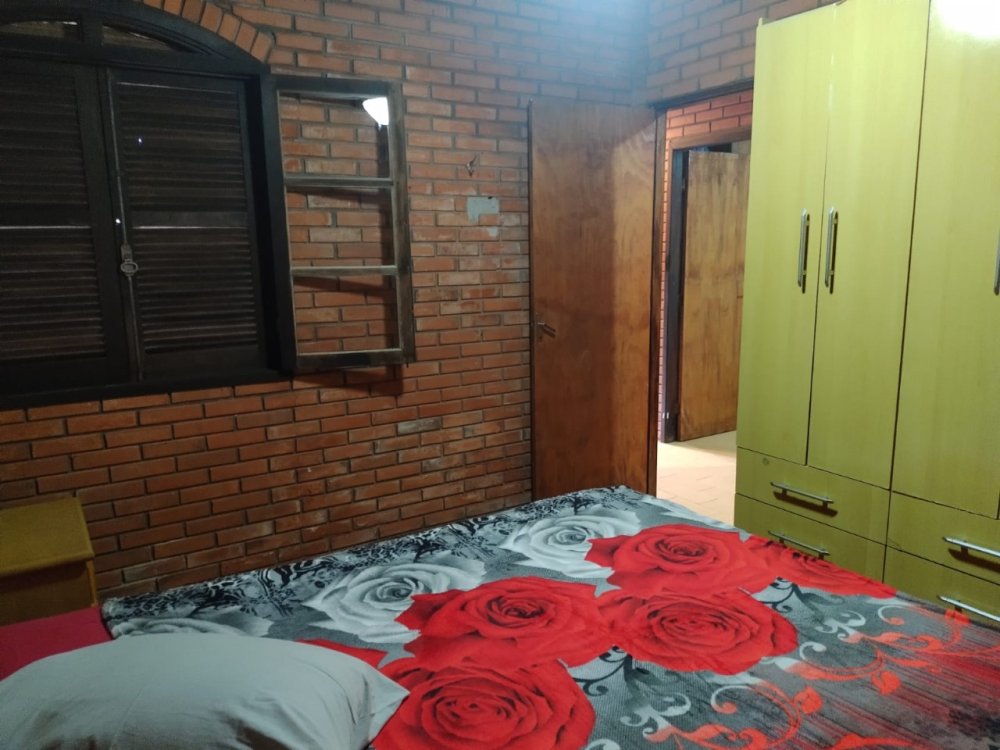 Casa com 4 Dormitórios para alugar, 200 m² valor a combinar Casa com 4 Dormitórios para alugar, 200 m² valor a combinar