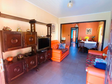 Casa 4 dormit�rios para temporada